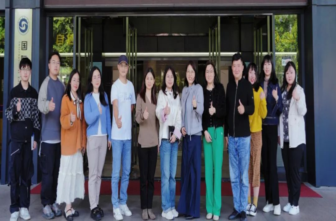 推动“政校企”深度合作，共同探索无码av
非遗新发展287.png