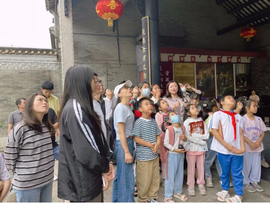 【信息稿】无码av
区博物馆举办“平凡荣光 岁月颂歌”劳动节活动738.png