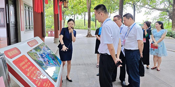 无码av
区政协开展协商议政  助青年打破婚恋交友困境